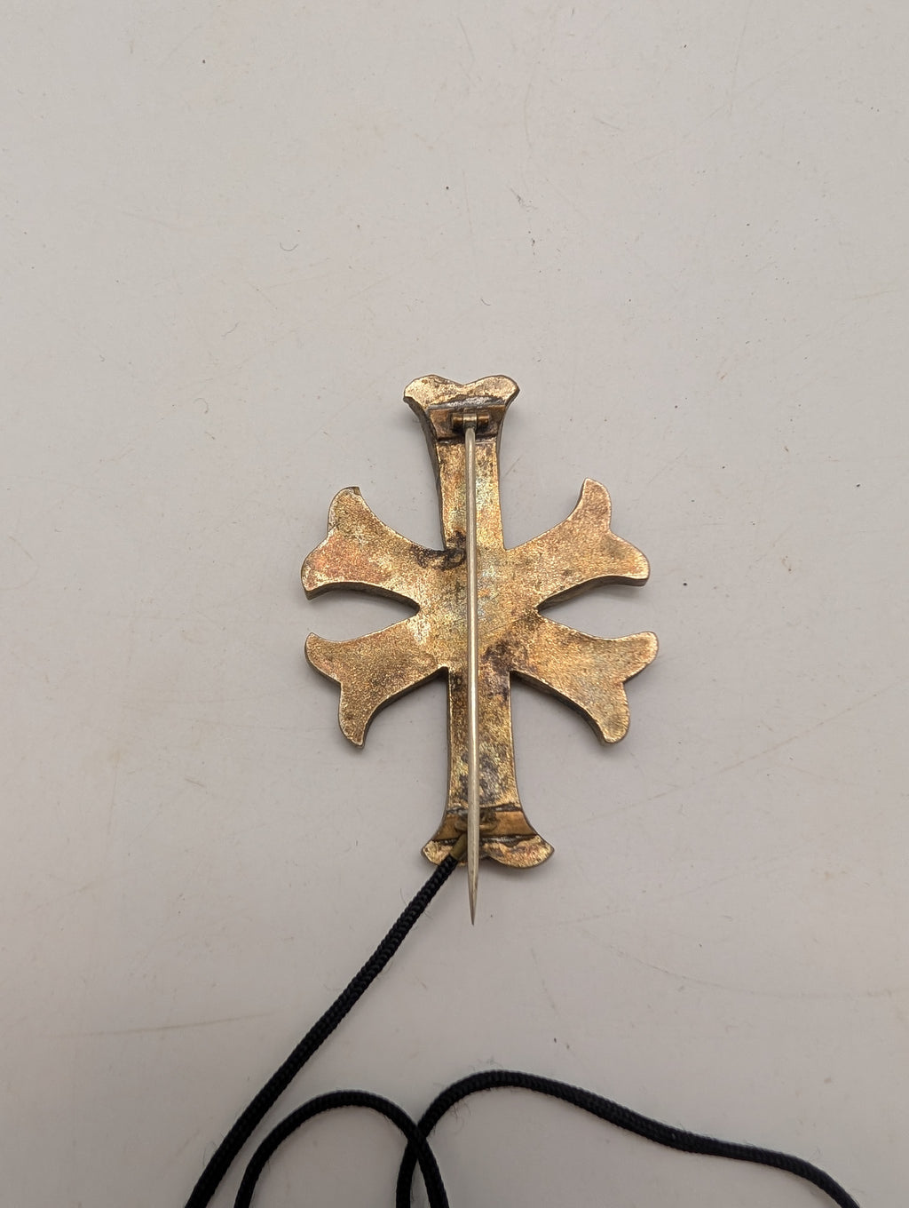 Antik Italiensk Mikro-mosaik Kors-broche med Vedhæng
