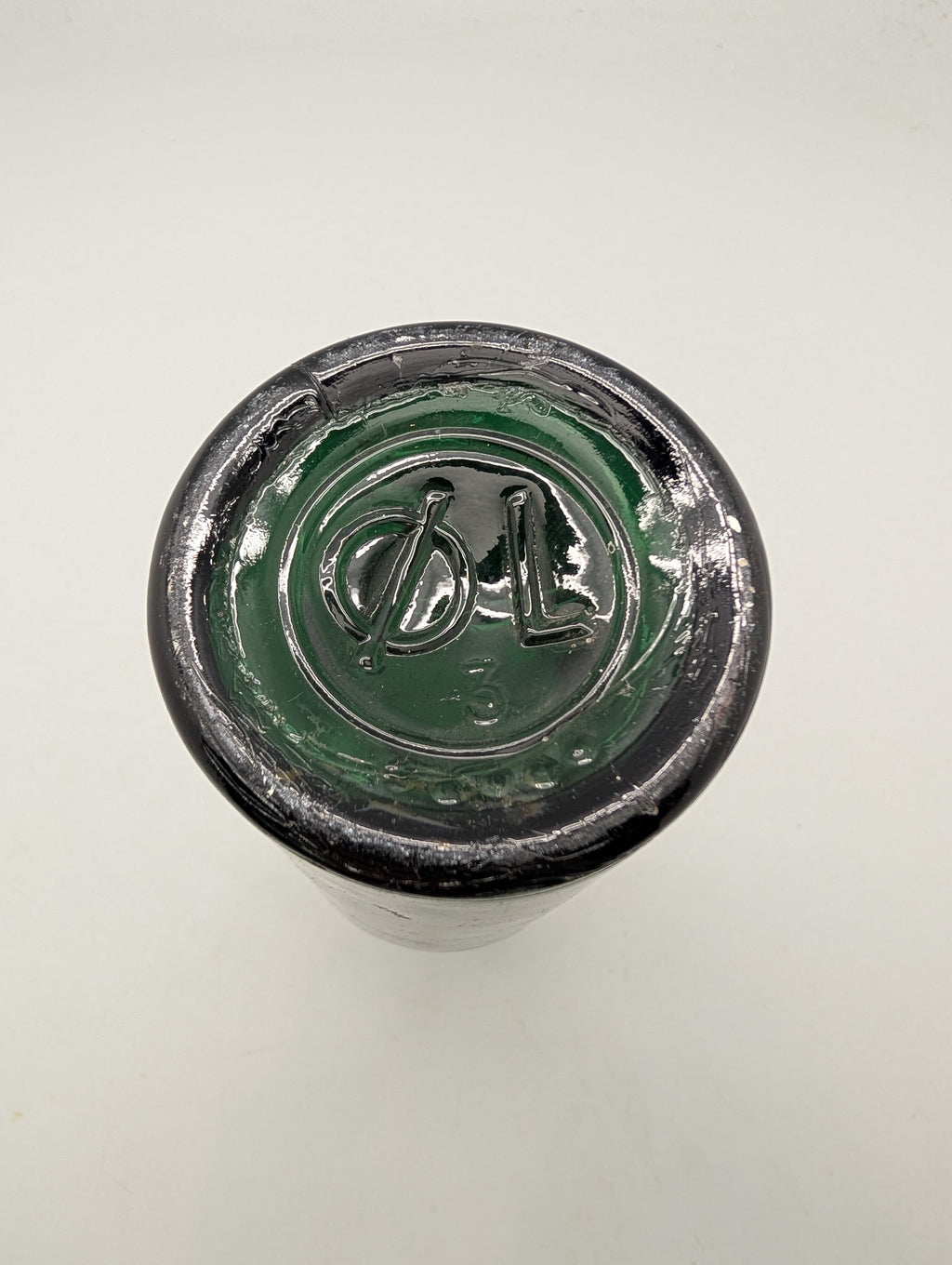 Gammel Carlsberg Pilsner flaske i grønt glas med original papiretiket